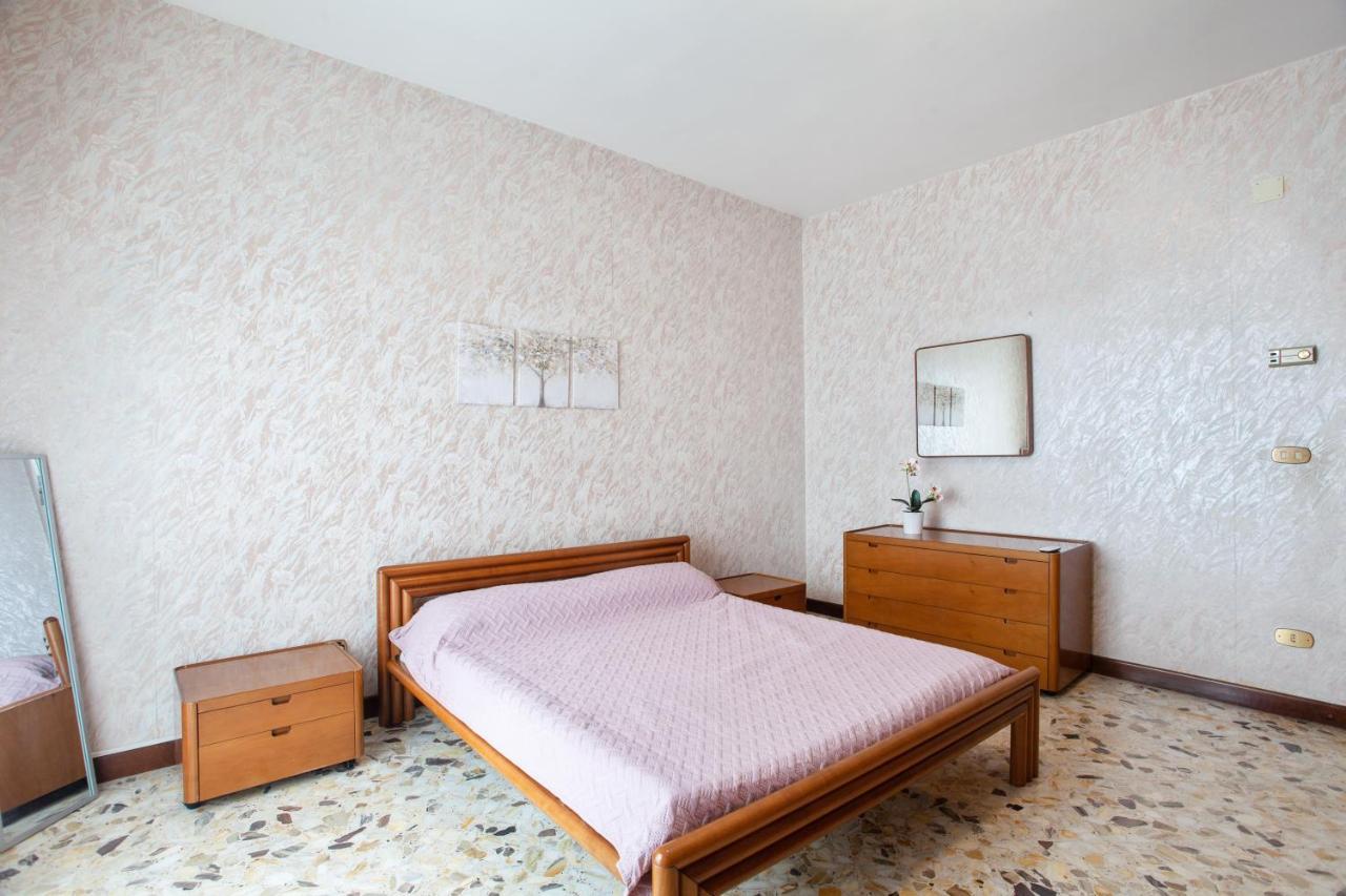 בארי Pane & Pomodoro Beach Roomy Flat מראה חיצוני תמונה